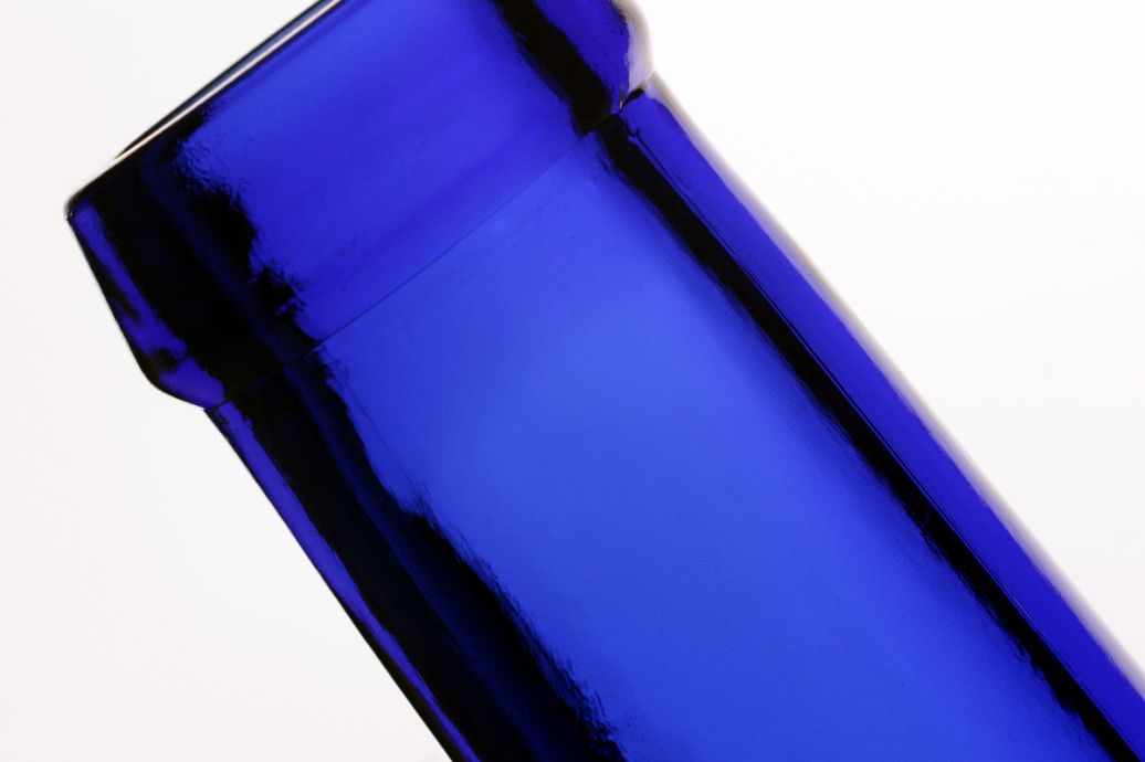 一种蓝色包装的透明糖 part-00947-302.jpg