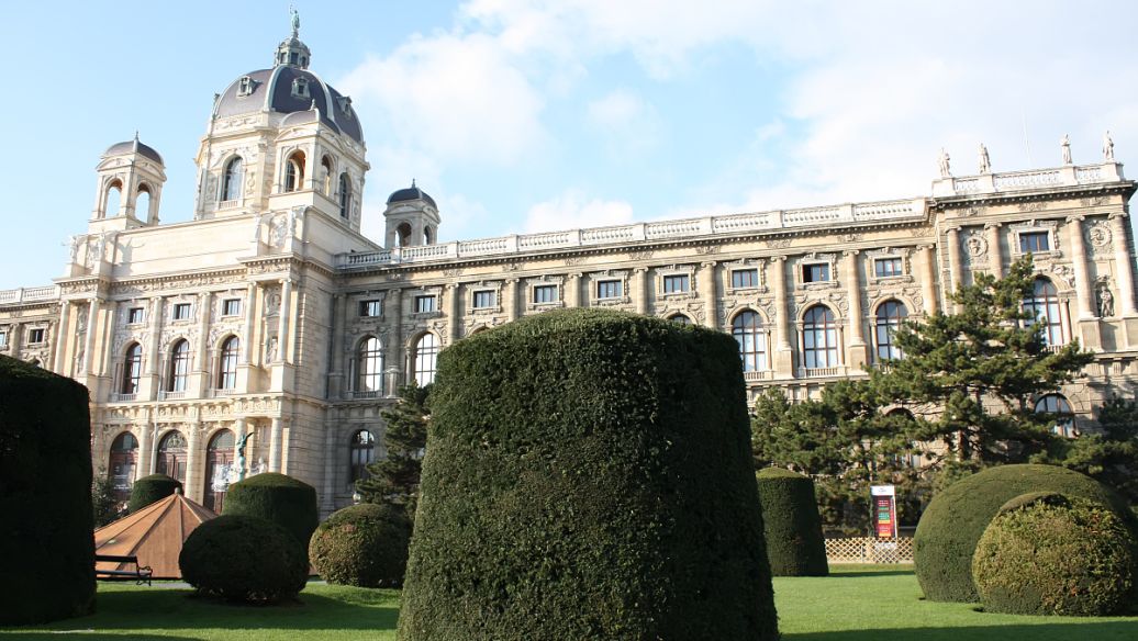 法国梅斯大学重点高校出国留学预科班:211/985大学 国外大学,中外合办