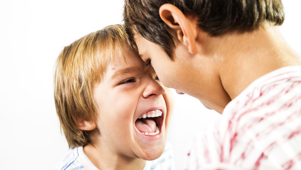 北条悟史吧 百度贴吧 北条悟史的家 温柔的大人性格 常常会温顺的摸摸别人的头 困扰时会发出 唔 的声音 总觉得有点让人靠不住的气息