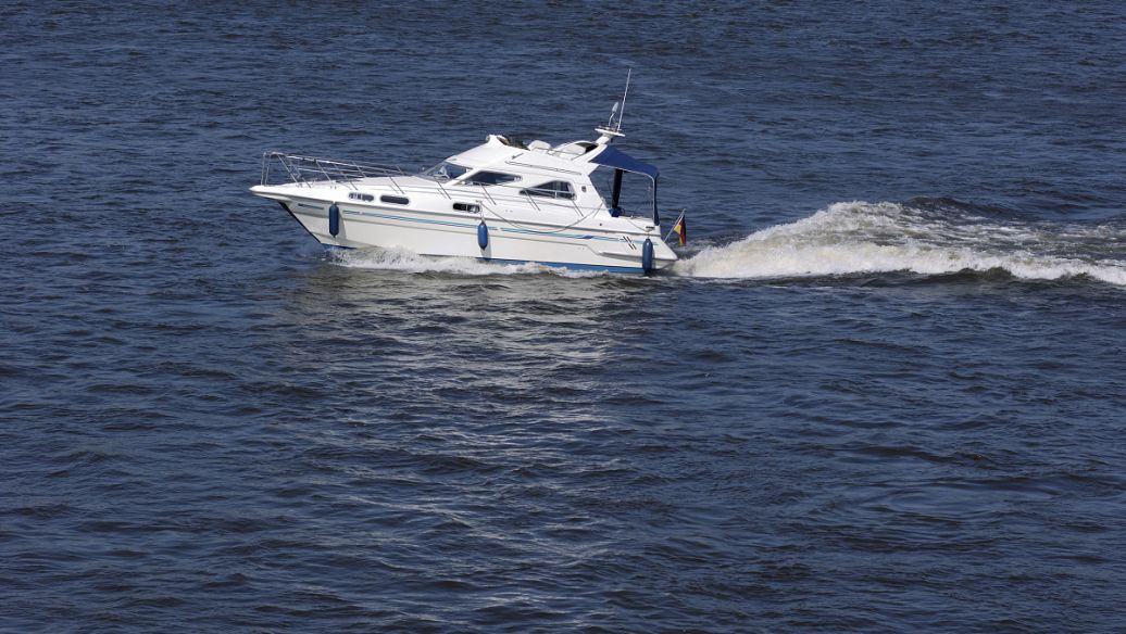 冲锋艇吧-百度贴吧--水上运动 冲锋艇 橡皮艇 船外机 配件--水上运动