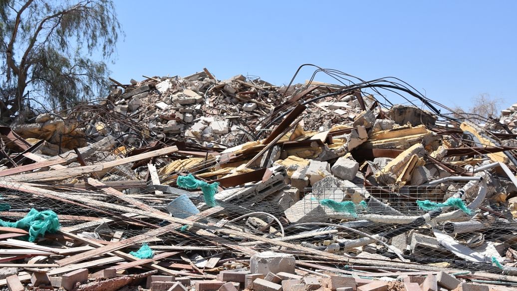 旧衣回收箱 纺织废弃物减少 二手服装分拣